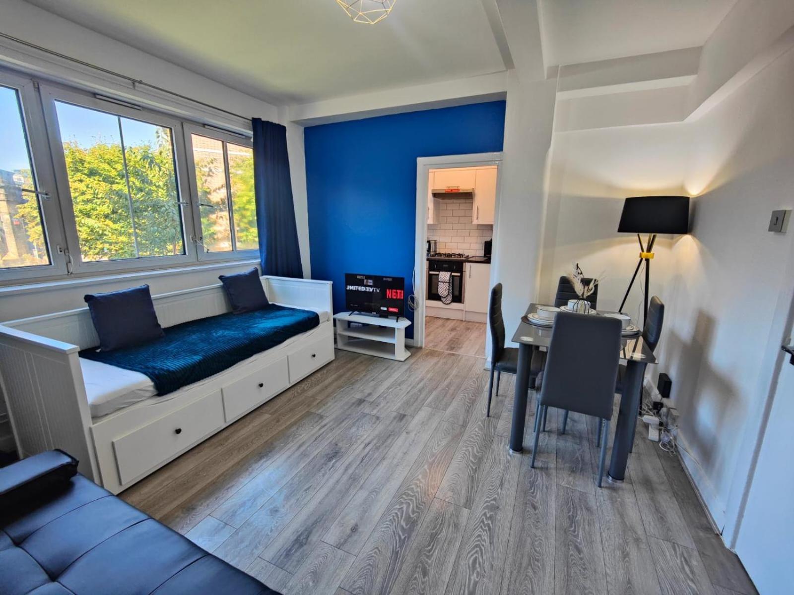 Bright 1 Bed Flat Near Bridge Apartment